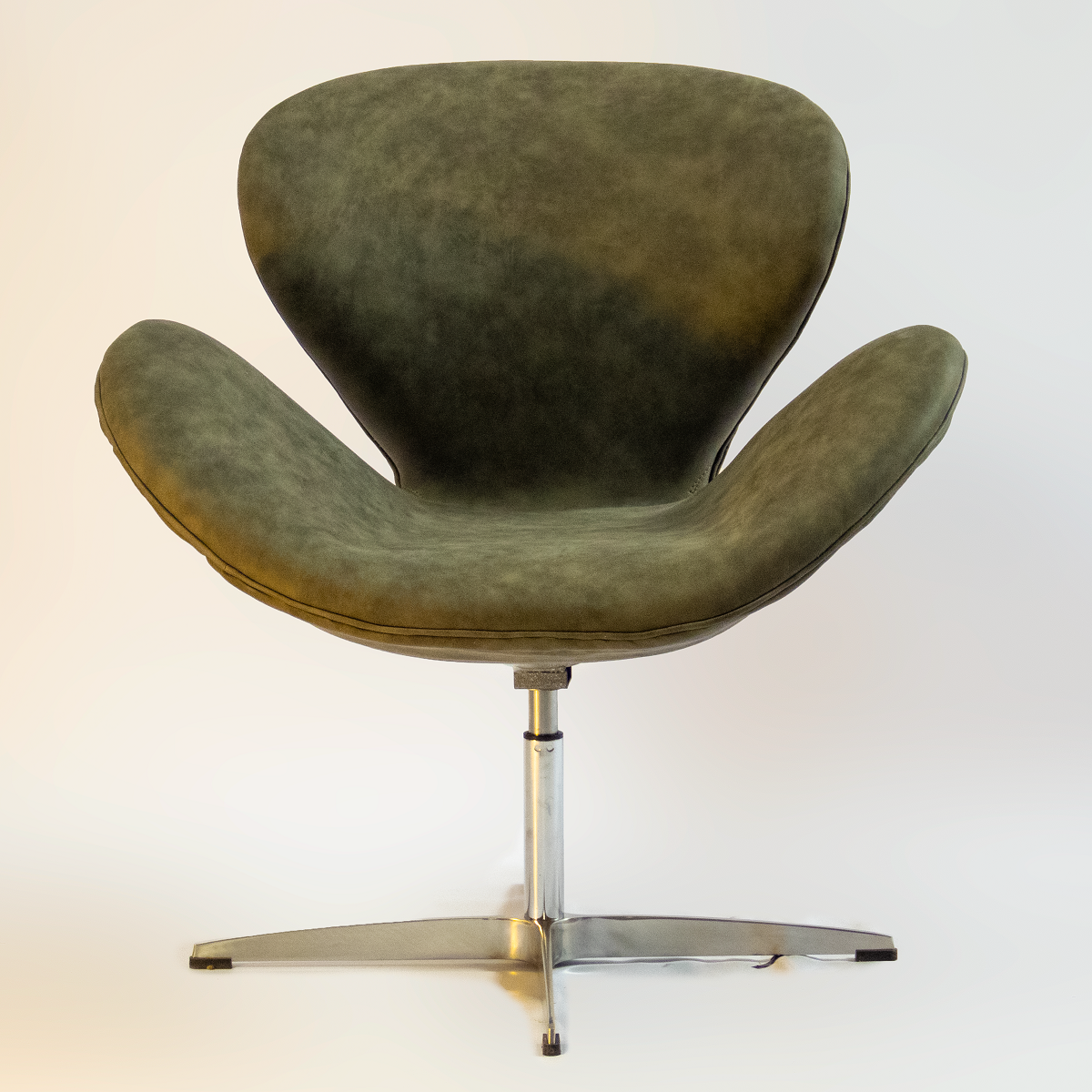 Swan Chair